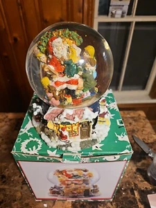 Vintage Holiday Treasures Musical Christmas Waterball - Picture 1 of 5