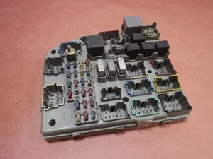 Jeep Grand Cherokee ZJ 96-98 OEM Fuse Relay Power Distribution Center 56018509K - Picture 1 of 4