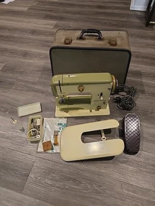 Vintage Bernina 700 Sewing Machine With Case ,accessories  Read Details  - Picture 1 of 24