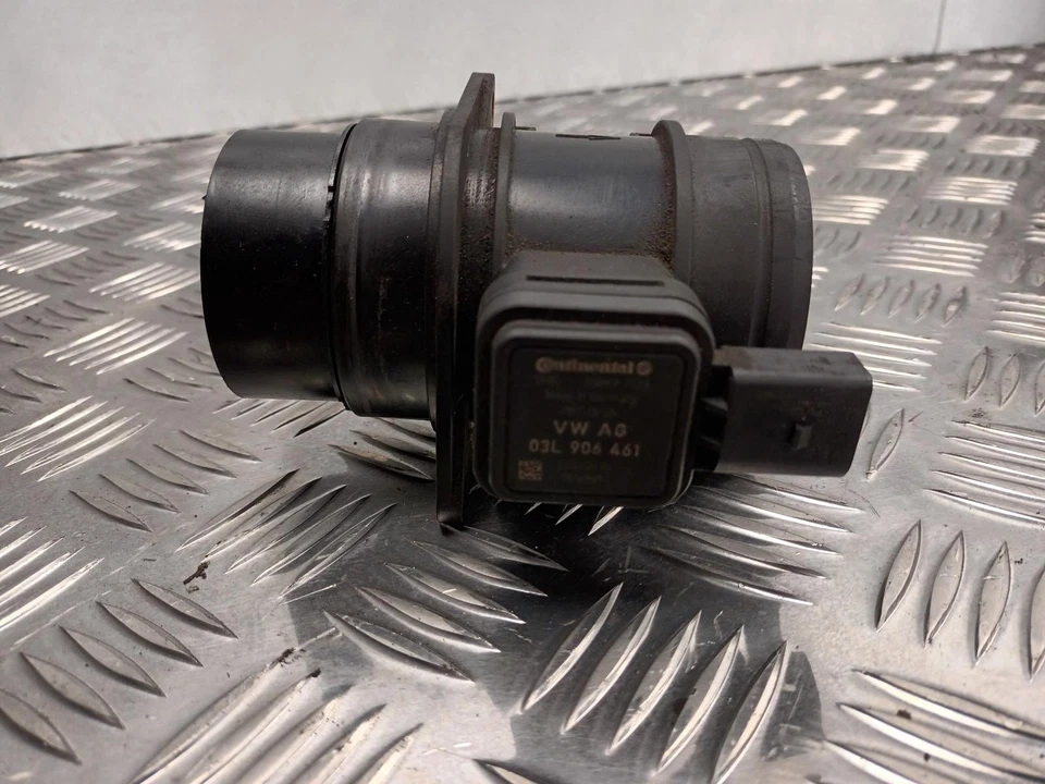 Audi A1 Mk1 10-18 1.6 Diesel Air Flow Meter MAF AFM 03L906461   506286 - Image 1 of 4