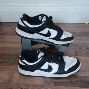 Nike Dunk Low White Black Panda Trainers Size Uk 8 EUR 42.5 US 10.5 - Picture 1 of 22