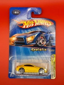 Hot Wheels 2005 First Edition Aston Martin V8 Vantage #011, Realistix 11/20 - Picture 1 of 2