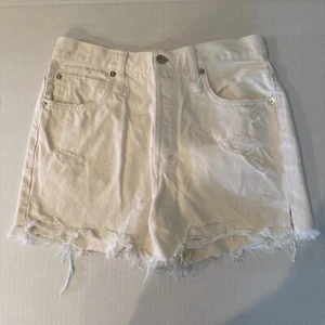 Free People Sofia Distressed Jeansshorts Weiß Größe 29 - Bild 1 von 5