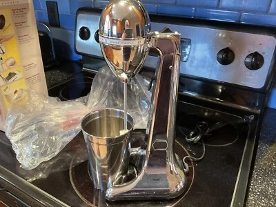 Mezclador de bebidas clásico Hamilton Beach 730C DrinkMaster - plateado Foto 1 de 4