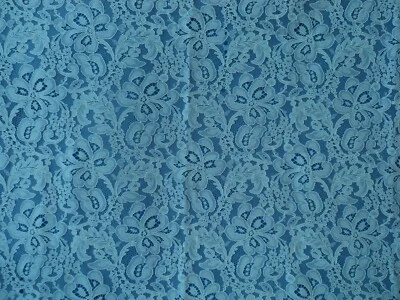 COUPON  DENTELLE de CALAIS  - 1 mètre x 70 cm.- T.B.E. - Photo 1/4