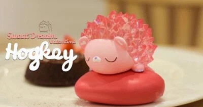 Tangent Sweet Dream Valentine Hogkey Pink Ver Resin Figure Model Toy H8CM(3.2in) - Image 1 of 4