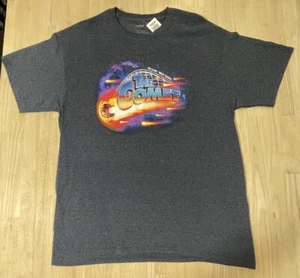 CAMISETA GRANDE Six Flags Parque de Atracciones EL COMETA Montaña rusa Paseo ESPACIAL SUAVE - Imagen 1 de 6
