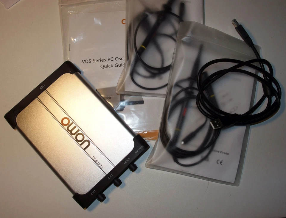 PC Digital Oszilloskop OWON VDS1022I 2+1(multi) CH 25MHz 100MSa/s Sample Rate - Image 1 of 1