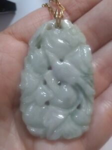 Antique Carved Green White Jade 10K Gold Bird Fruit Pendant Necklace Jadite