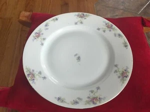LS&S Carlsbad Austria / Purple Flowers Salad  Plate - Imagen 1 de 4