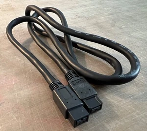 3 ft 9 pin to 9 pin FireWire IEEE 1394 Cable (iLink) - Picture 1 of 5