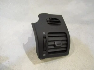 2004 Infiniti M45 LH Driver Dash Vent 68761 CR900 - Picture 1 of 3