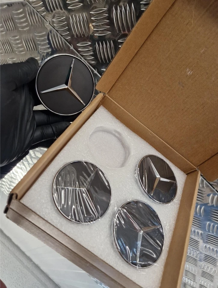 75mm Premium 4-Piece Black & Silver Floating Wheel Center Caps – Fits Mercedes - Image 1 of 4