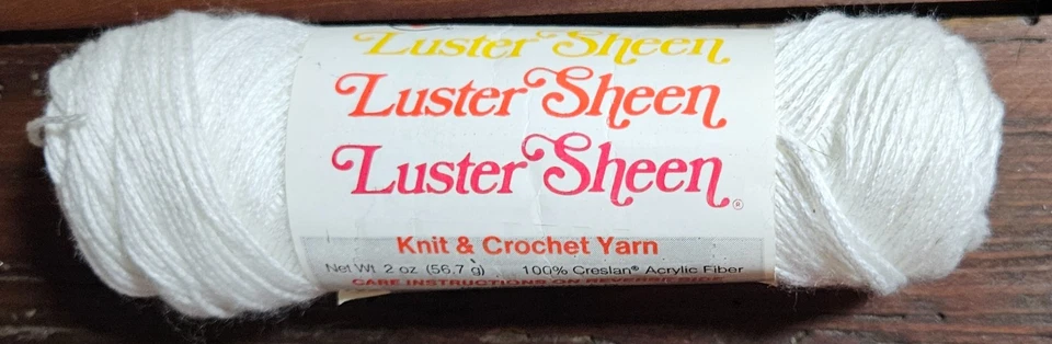 Hilo de tejer y ganchillo brillo Red Heart🧶2 oz a 4,5 oz🧶VENDIDO POR MADEJA Foto 1 de 1