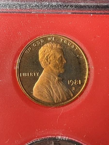 1981 proof set type 2 - Picture 1 of 9