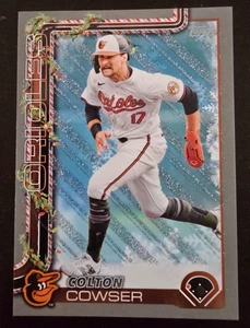 2025 Topps Holiday - Colton Cowser #H157 Glitter - Picture 1 of 4