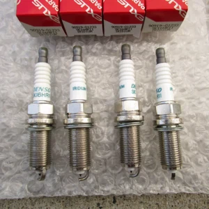 New 4Pcs 90919-01233 SK16HR11 Iridium Spark Plug for TOYO Highlander Camry RAV4 - Picture 1 of 6