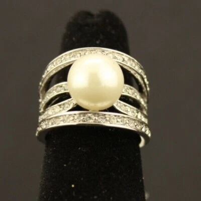 Anillo de imitación perla y filigrana circonita cúbica tono plata talla 5 Foto 1 de 4