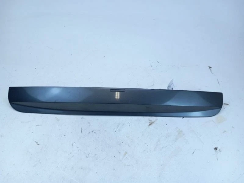 Ford Expedition 2005 panel de acabado trasero Foto 1 de 4