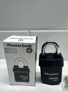 Master Lock Company 6521WO Shrouded Padlock  Black Laminated Steel - Picture 1 of 3