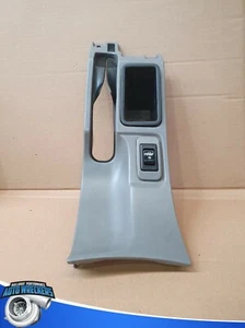 Toyota Hilux 2007 4wd gear surround manual - Picture 1 of 1