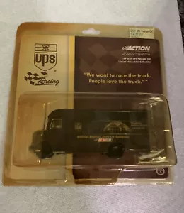 Action 2001 UPS Racing Die-cast Delivery Truck Maßstab 1 64 - versiegelt ☝️ - Bild 1 von 3