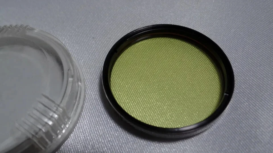 a Yellow 1.4x LZOS 40.5x0.5mm Vintage Russian Light Filter 40.5 mm for lens 3153 - Image 1 of 3