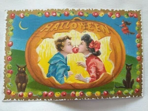 VINTAGE 1909 EMBOSSED HALLOWEEN POSTCARD OWL BLACK CAT WITCH APPLE BOBBING 803 - Picture 1 of 3