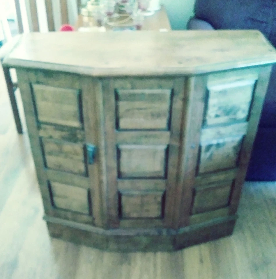 Hermoso gabinete antiguo Foto 1 de 1