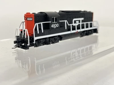 Atlas N Scale Grand Trunk GT #4930 GP9-TT DC Powered  Torpedo Tube - Image 1 of 4