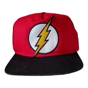 DC Comics Flash Snapback Flat Bill Wide Bill Hat Red Black Bill White... - Picture 1 of 9