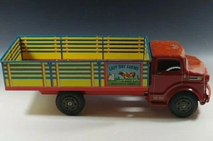 MARX 1950's LAZY DAY FARMS TIN PRESSED STEEL TOY DAIRY TRUCK VINTAGE 18'' - Picture 1 of 12