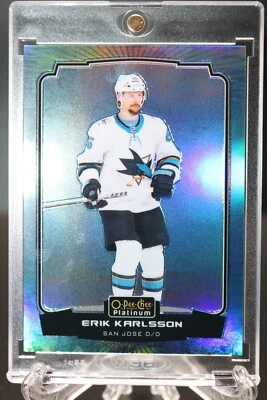 Camiseta deportiva 1/1 ERIK KARLSSON #65/149 partido 2022-23 OPC PLATINUM AGUAMARINE Foto 1 de 4