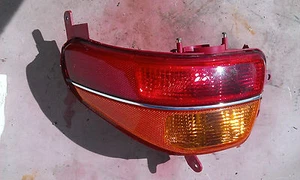 clignotant arriere droit 650 burgman - Imagen 1 de 2
