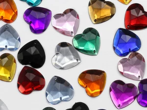 Cuentas de coser de espalda plana de corazón de 20 mm para manualidades - 25 piezas - 13 colores - Imagen 1 de 13