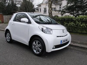 TOYOTA iQ2 1.0 AUTOMATIC 2014/64 LEATHER NAVIGATION PDC, THE VERY BEST AVAILABLE - Picture 1 of 20