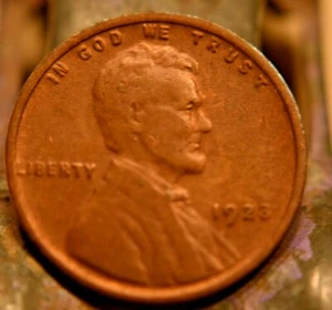 Higher Grade!  1923-P Lincoln Wheat Cent 1c.  (#5473) - Picture 1 of 2