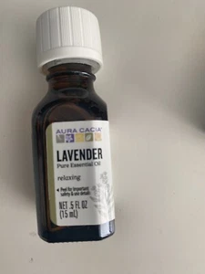 Aura Cacia Lavender Pure Essential Oil .5 oz (15 ml) NEW - Picture 1 of 1