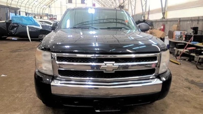 Driver Left Front Spindle/Knuckle Fits 07-14 ESCALADE 6872847 - Image 1 of 4