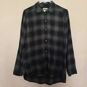 American Eagle Wns M Ahh-mazinly Soft BF FIT Long Sleeve Green Plaid Button Up - Picture 1 of 6