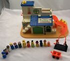 1976 Fisher Price Little People Sesame Street Clubhouse #937 Clean Great Cond #2