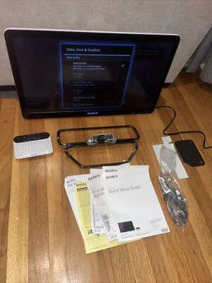 24" NSX-24GT1 - 1080p - LCD - TV por Internet con control remoto, soporte y papeles. Demostración Sony Foto 1 de 4