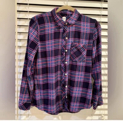 Camisa de flanela Gap tamanho pequeno rosa azul marinho xadrez botão para cima feminina algodão ao ar livre - Imagem 1 de 4