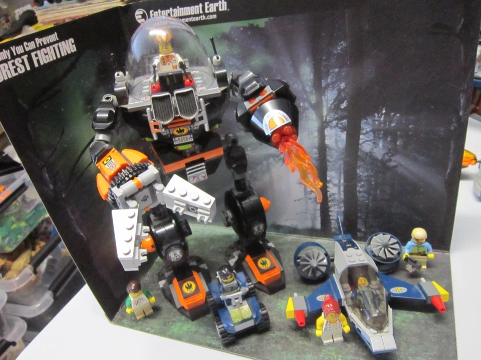 LEGO 8970  AGENTS 2.0 L'ATTAQUE DU ROBOT - Photo 1/4