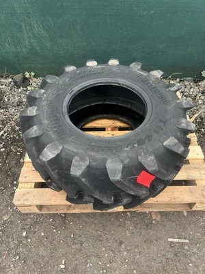 Trelleborg TH400 Agro JCB Wheel Tyre £400+va 400 70 18 15.5/70r18 400/70r18 15.5 - Image 1 of 4
