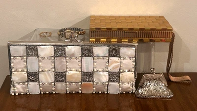 LOTE DE 5 ACESSÓRIOS FEMININOS VINTAGE: PULSEIRA EVANS, RELÓGIO BULOVA DE OURO PREENCHIDO... - Imagem 1 de 4