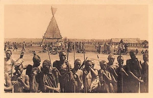 Rwanda - Natives Paying Tax in Astrida (present-day Butare) - Publ. Jos. Dardenn - Picture 1 of 2