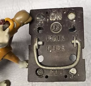Arrow Hart 27162-53 Main Fuse Pullout Lid 60 Amp - Picture 1 of 4