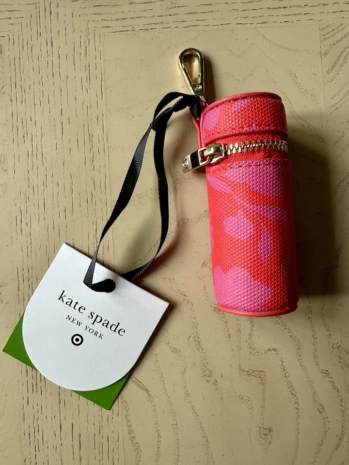 Nuevo con etiquetas Kate Spade New York X Target Clásico Rosa Lápiz Labial Estuche Bolso Dije Foto 1 de 1