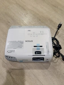 Epson Powerlite 99WH WXGA 3LCD 3000 Lumens Projector TESTED - Picture 1 of 7